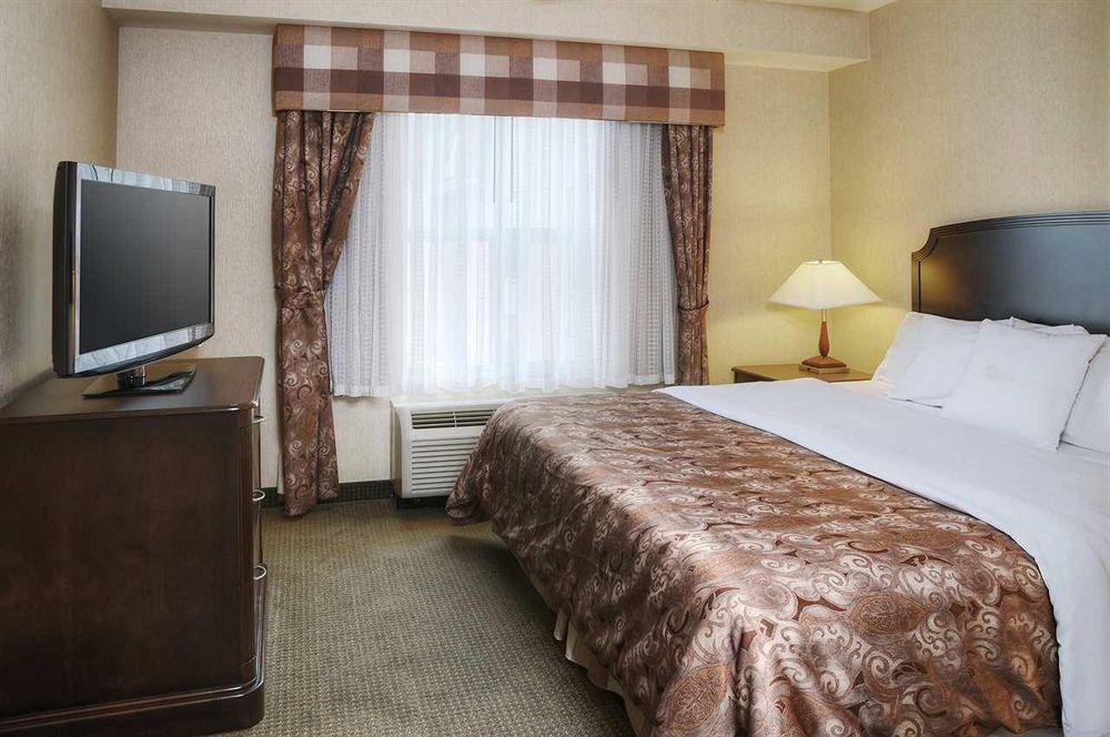 Homewood Suites By Hilton Берлингтон Экстерьер фото