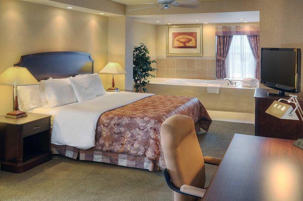 Homewood Suites By Hilton Берлингтон Экстерьер фото