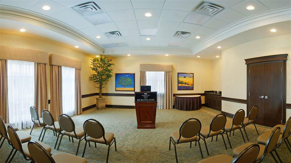 Homewood Suites By Hilton Берлингтон Экстерьер фото